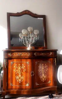 کنسول و آینه