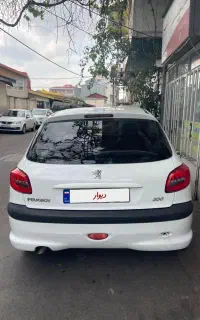 ۲۰۶ تیو ۳ مدل۱۴۰۰