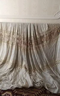 پرده و رو تختی