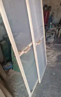 پشه بند یا همان درب توری