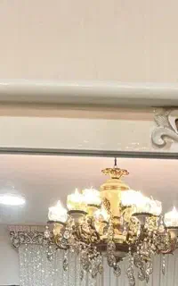 یک لوستر ۱۲ شعله