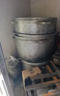 دیگ چهار قفله