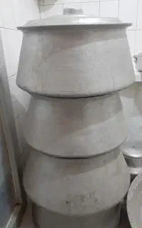 دیگ رویی بزرگ ۴عدد،آبکش یکعدد،لگن یکعدد