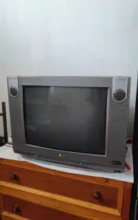 تلویزیون ال جی ۲۱