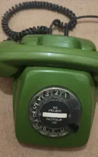 تلفن عتیقه قدیمی