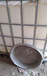 تشت آب