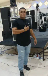 د ی ج ی dj اجرای فقط تماس