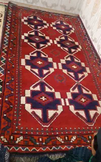 یک عدد عدد قالیچه لری دست بافت سهمتری