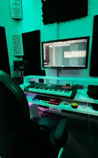 استودیو ظبط و اهنگسازی ، میکس مسترینگ ( تضمینی )