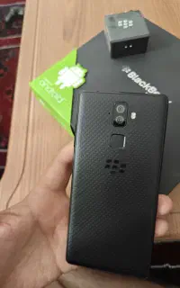 گوشی بلک بری evolve