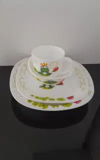 سرویس غذای کودک ۴تیکه