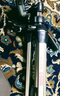 سه پایه دوربین slik