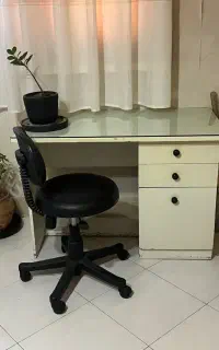 میز تحریر با صندلی