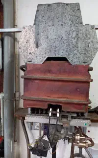 خرید فروش آبگرمکن دیواری کهنه و خراب