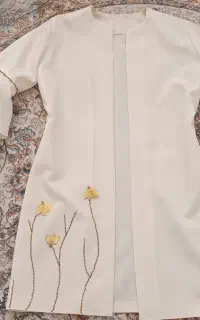 کت شلوار مجلسی و تعدادی مانتو