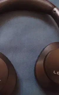 هدفن بلوتوثی LeveL