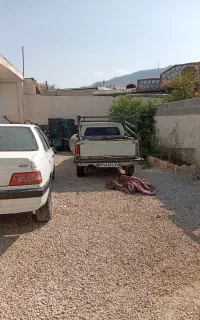 دو عدد ماشین سواری و وانت به فروش می‌رسد