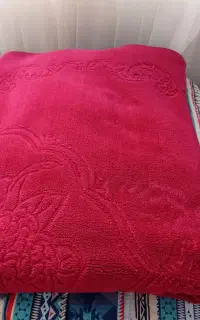 پنج عدد پتوی گلبافت درسه رنگ  دونه ای دومیلیون