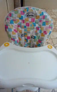 صندلی غذای بچه