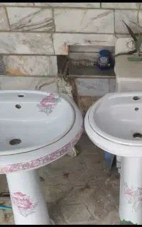 روشویی بزرگ نو در انباری داشتم