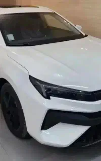 کی ام سی j7 صفر خشک تحویل ۱۴۰۳