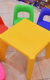 صندلی پلاستیکی کودک