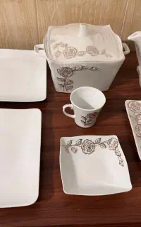 ظروف ۸۰ پارچه