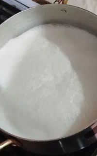 شیرپرچرب وخرما