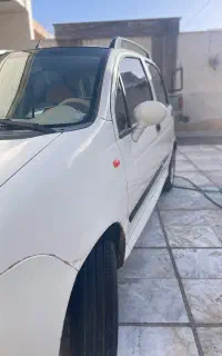 ام وی ام۱۱۰ بدون رنگ‌