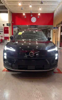 ولوو xc70 Volvo آفتاب خودرو مدل ۲۰۲۶