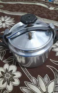 زودپز موسوی7/5 لیتری
