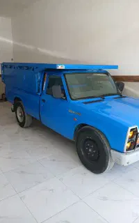 نیسان مدل ۴۰۱