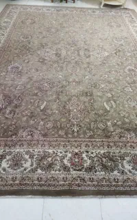 فرش کرم ۱۲متری خیلی تمیز