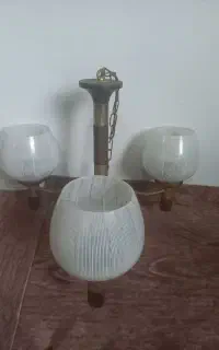 دو عدد لوستر