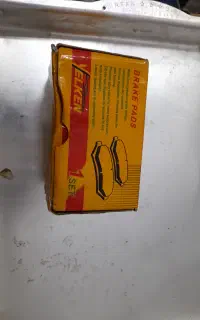 لنت ت ترمزپیکان