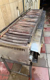 سلام کباب پز صنعتی دو متری موجود هست