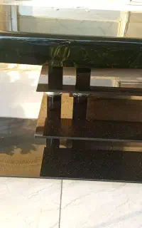 میزتلویزیون بی خط و خش