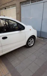 ام وی ام لاکچرس اس ۱۱۰ بهمن ۱۳۹۶