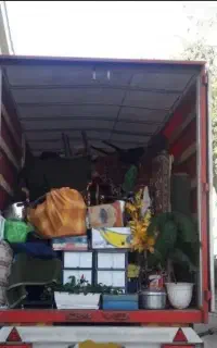 کارگر حمل بارو جابه جایی اثاثیه منزل