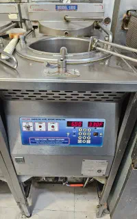 لوازم تجهیزات فست فود دیسپلی کینو خمیر گیر