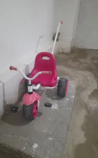 سه چرخه دخترانه