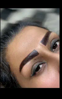 میکروبلیدینگ ابرو