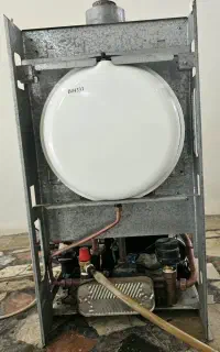 پکیج ایران رادیاتور مدل m24ff