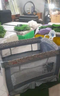 تخت نوزادی پارک کودک