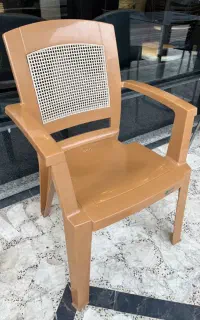 صندلی دسته دار پرستیژ صنایع نظری