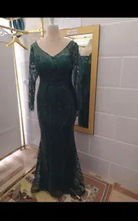 خیاط ماهر  لطفا فقط حقوق نپرسید چون کار مجلسیه