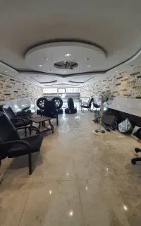 مغازه ۵۵ متری خیابان اصلی