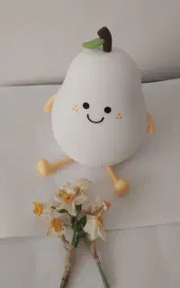 چراغ خواب سلیکونی گلابی