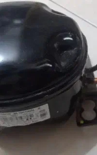 کمپرسور اینورتر یخچال ساید  هیتاچی