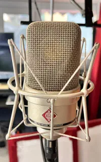 میکروفن نویمن TLM 49 Neumann